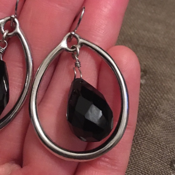 Vintage Silver Tone and Black Bead Dangle Hook Earrings - Picture 5 of 7